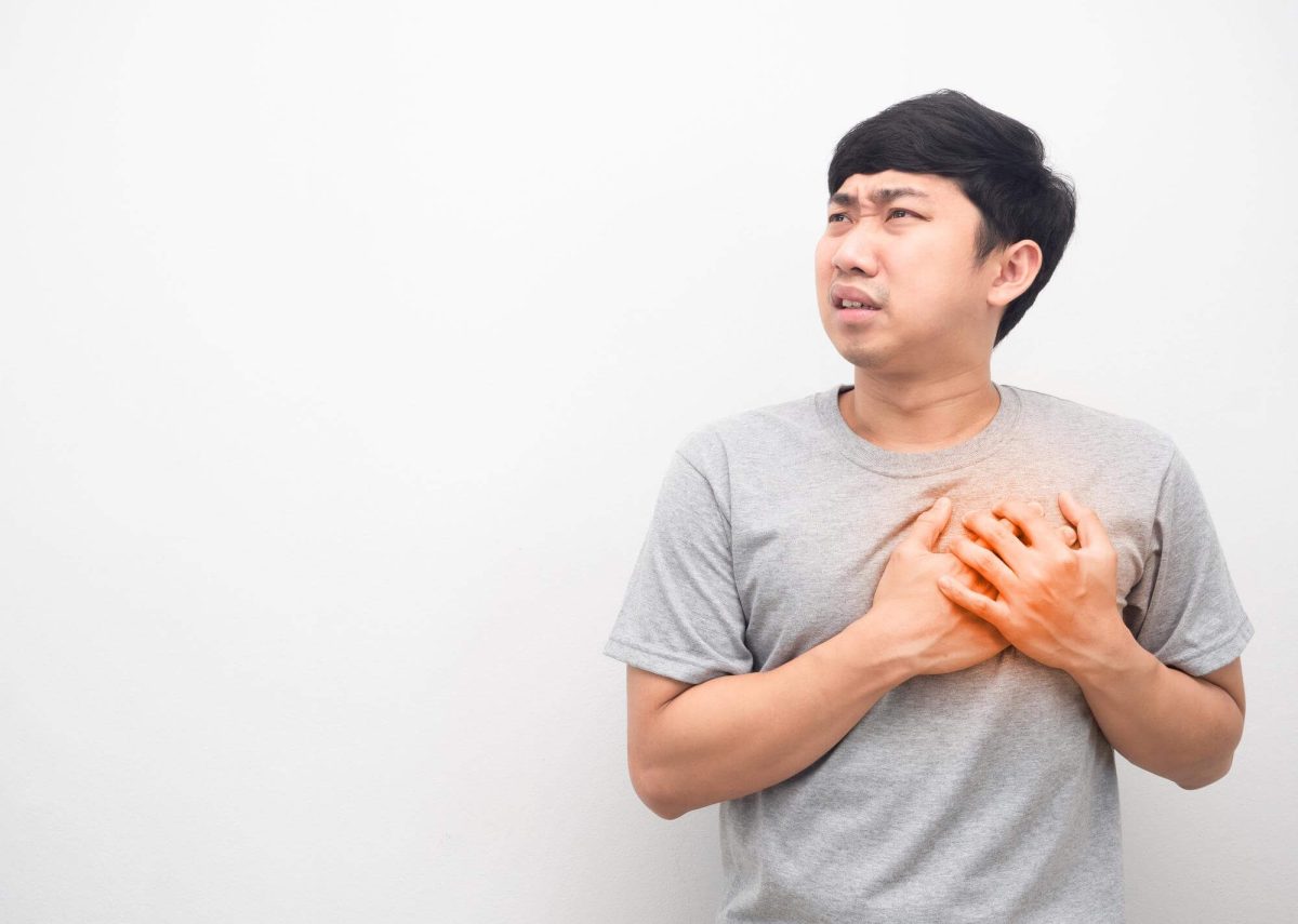 Sering Alami Dada Berdebar? Jangan Abaikan! Kenali Penyebab dan Cara Mengatasinya