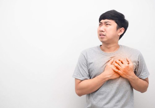 Sering Alami Dada Berdebar? Jangan Abaikan! Kenali Penyebab dan Cara Mengatasinya